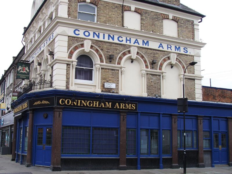 Coningham Arms W6-2 Nov 2021. (Pub, External). Published on 14-11-2021