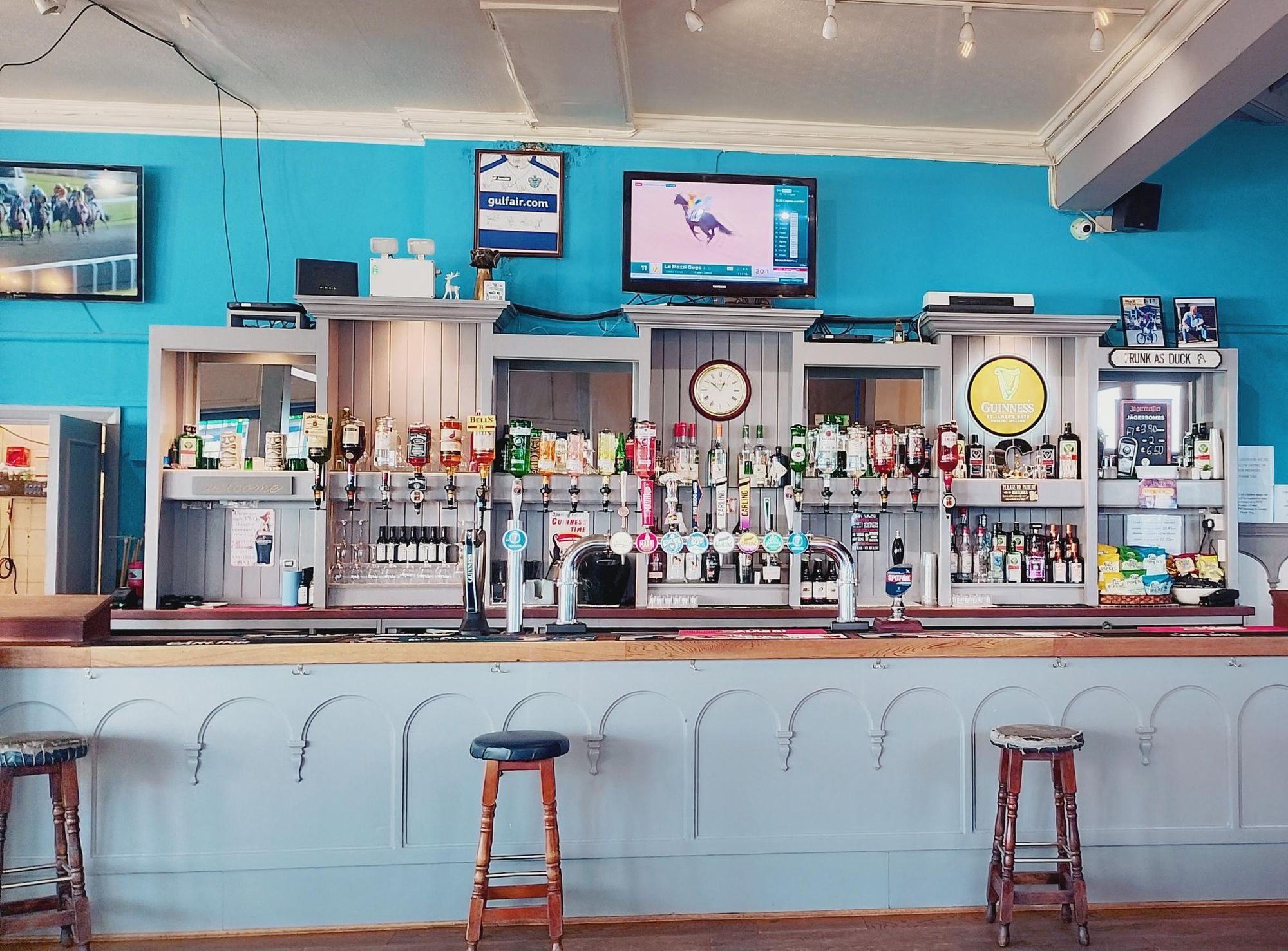 Taken 4/2/26. (Bar). Published on 04-02-2026