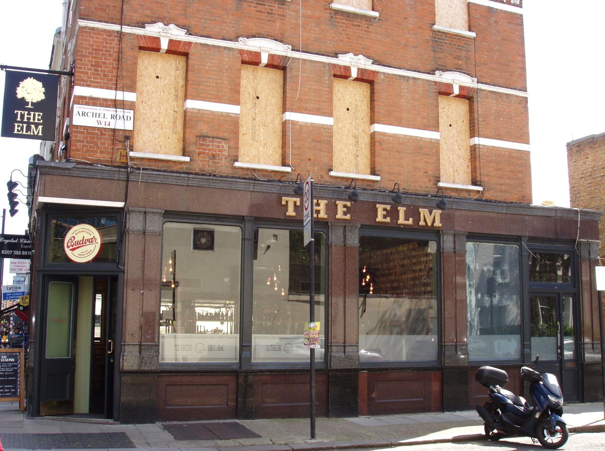 Elm W14-2 June 2024. (Pub, External). Published on 02-06-2024