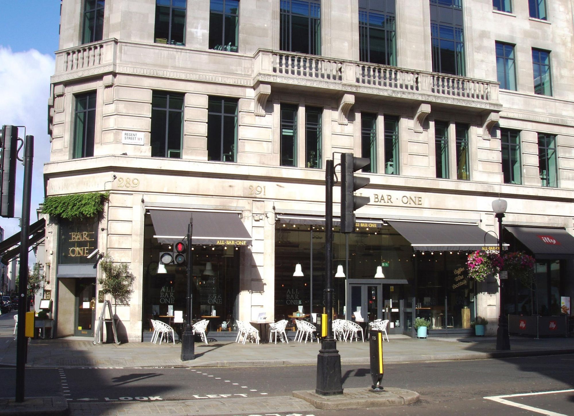 All Bar One-2 Regent St W1 July 2017. (Pub, External). Published on 30-07-2017