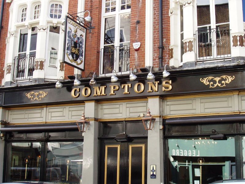 Comptons W1-1 May 2017. (Pub, External, Key). Published on 22-05-2017