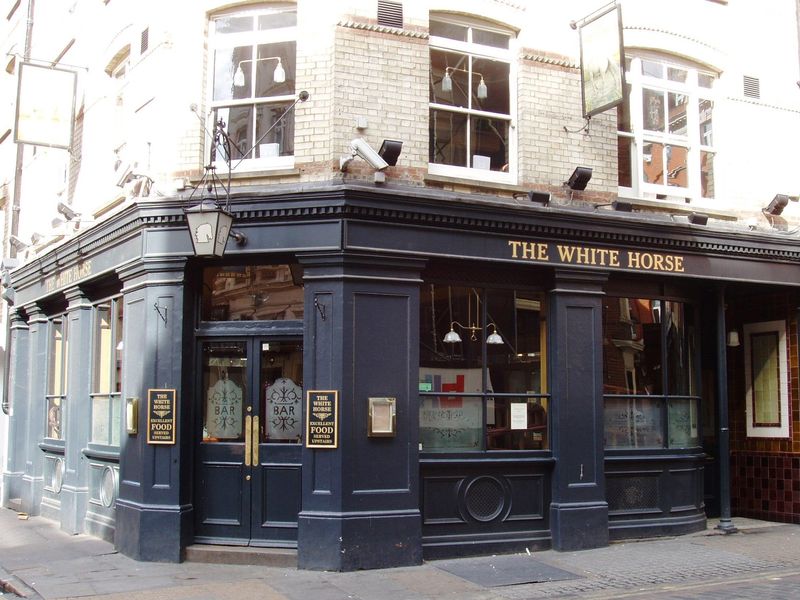 White Horse Rpt St W1-1 May 2017. (Pub, External, Key). Published on 21-05-2017