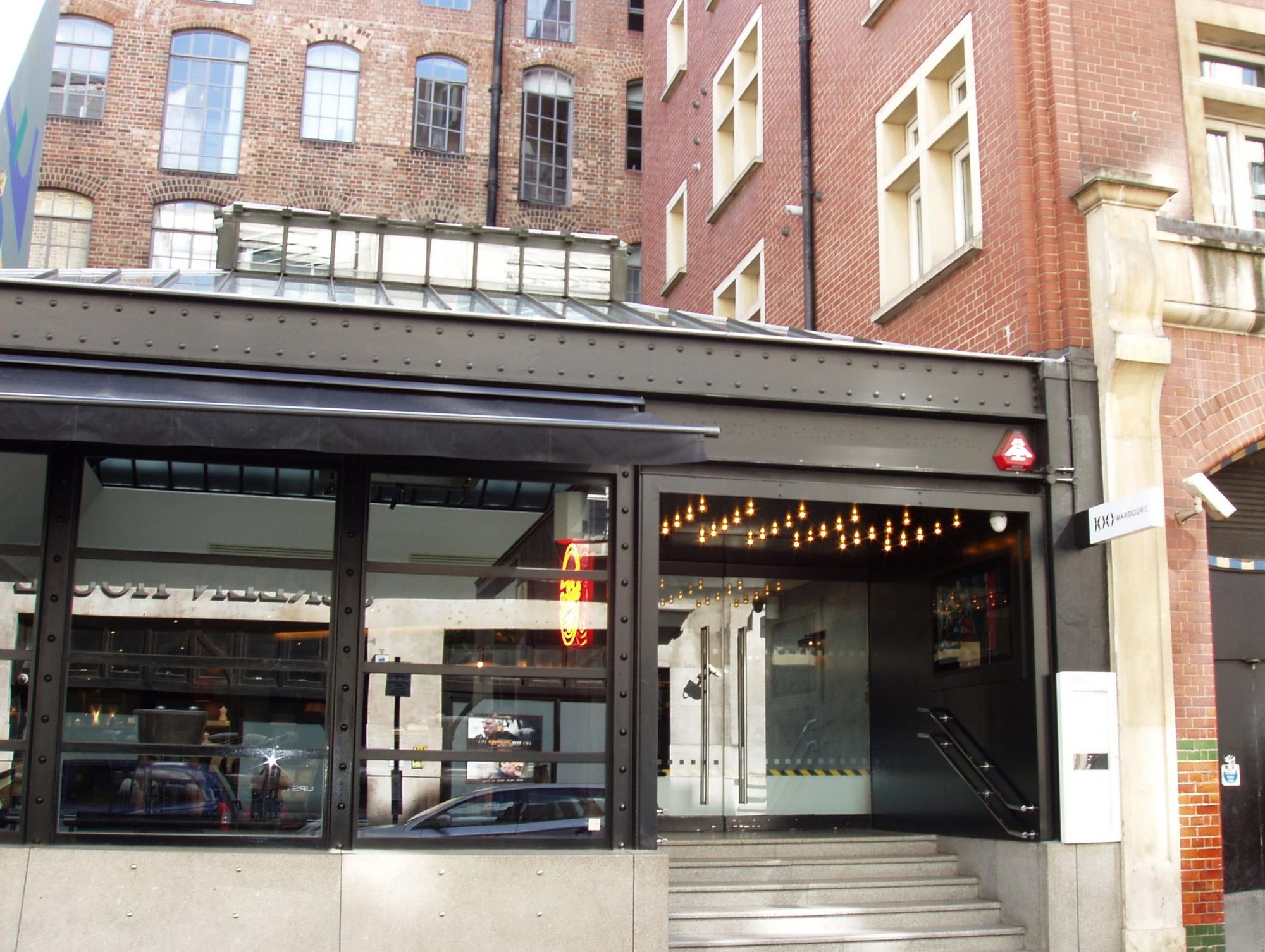 100 Wardour St W1 June 2017. (Pub, External, Key). Published on 04-06-2017