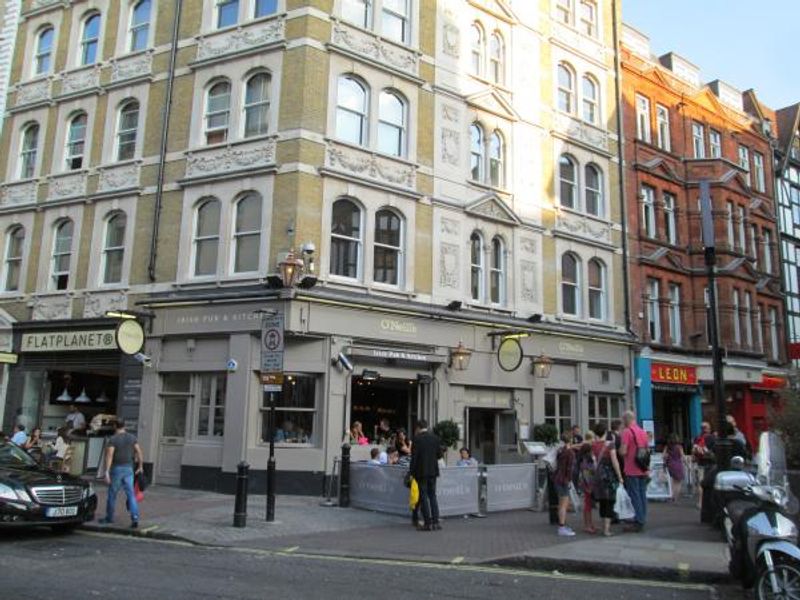 Photo date: August 2013. (Pub, External). Published on 05-09-2013