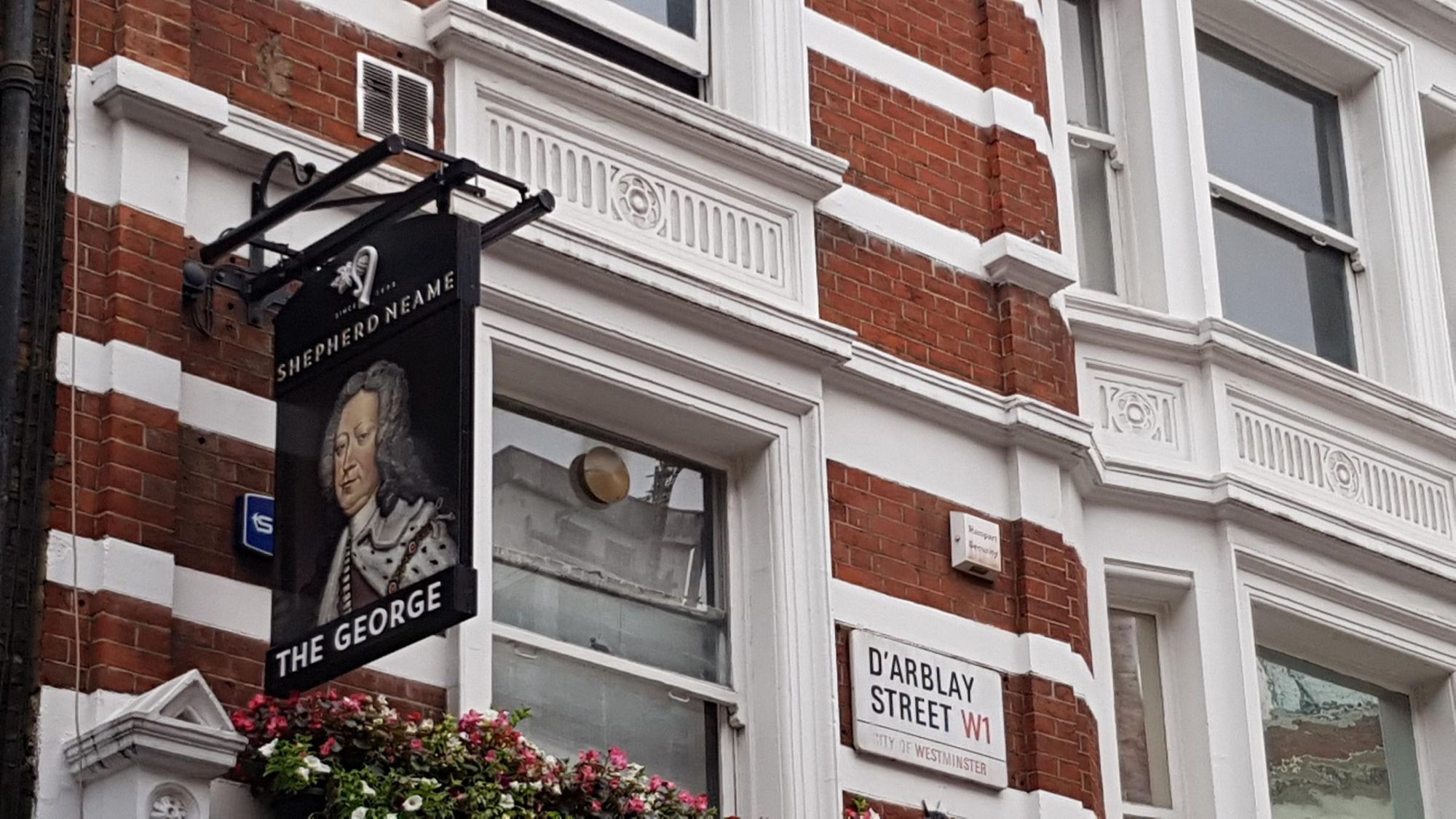George 02. (Pub, External, Sign). Published on 15-10-2019
