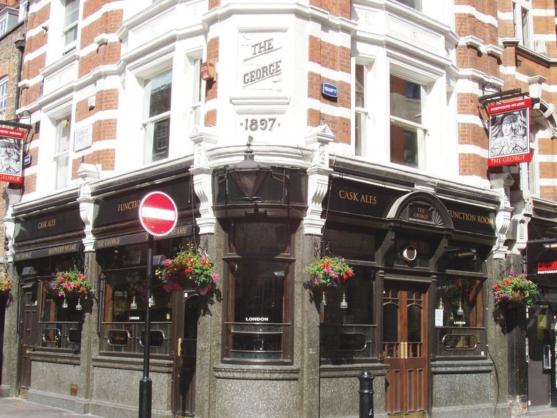 George W1 June 2017. (Pub, External, Key). Published on 04-06-2017 