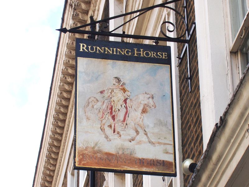 Running Horse W1-sign Aug 2017. (Pub, External, Sign). Published on 27-08-2017 