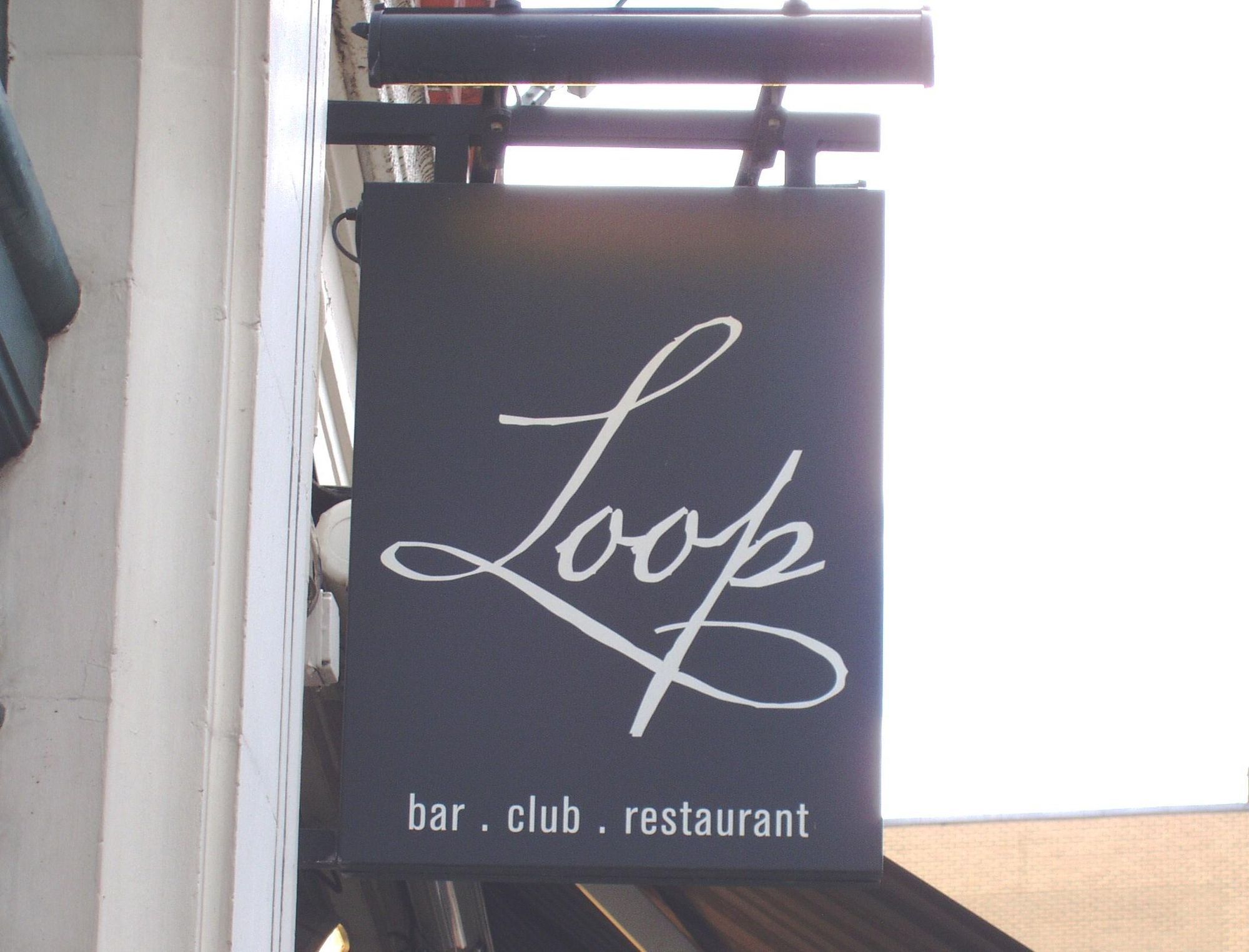 Loop W1 sign Aug 2017. (Pub, External, Sign). Published on 27-08-2017