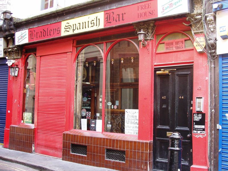Bradleys W1 May 2018. (Pub, External, Key). Published on 20-05-2018