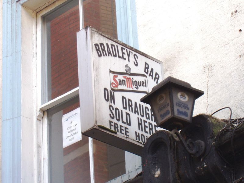 Bradleys W1 sign May 2018. (Pub, External, Sign). Published on 20-05-2018