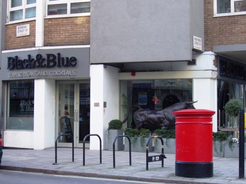 Black & Blue W1. (Pub, External, Key). Published on 28-12-2014