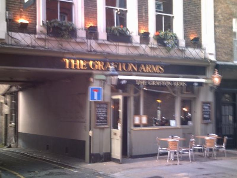 Grafton Arms. (Pub, External). Published on 24-09-2013 