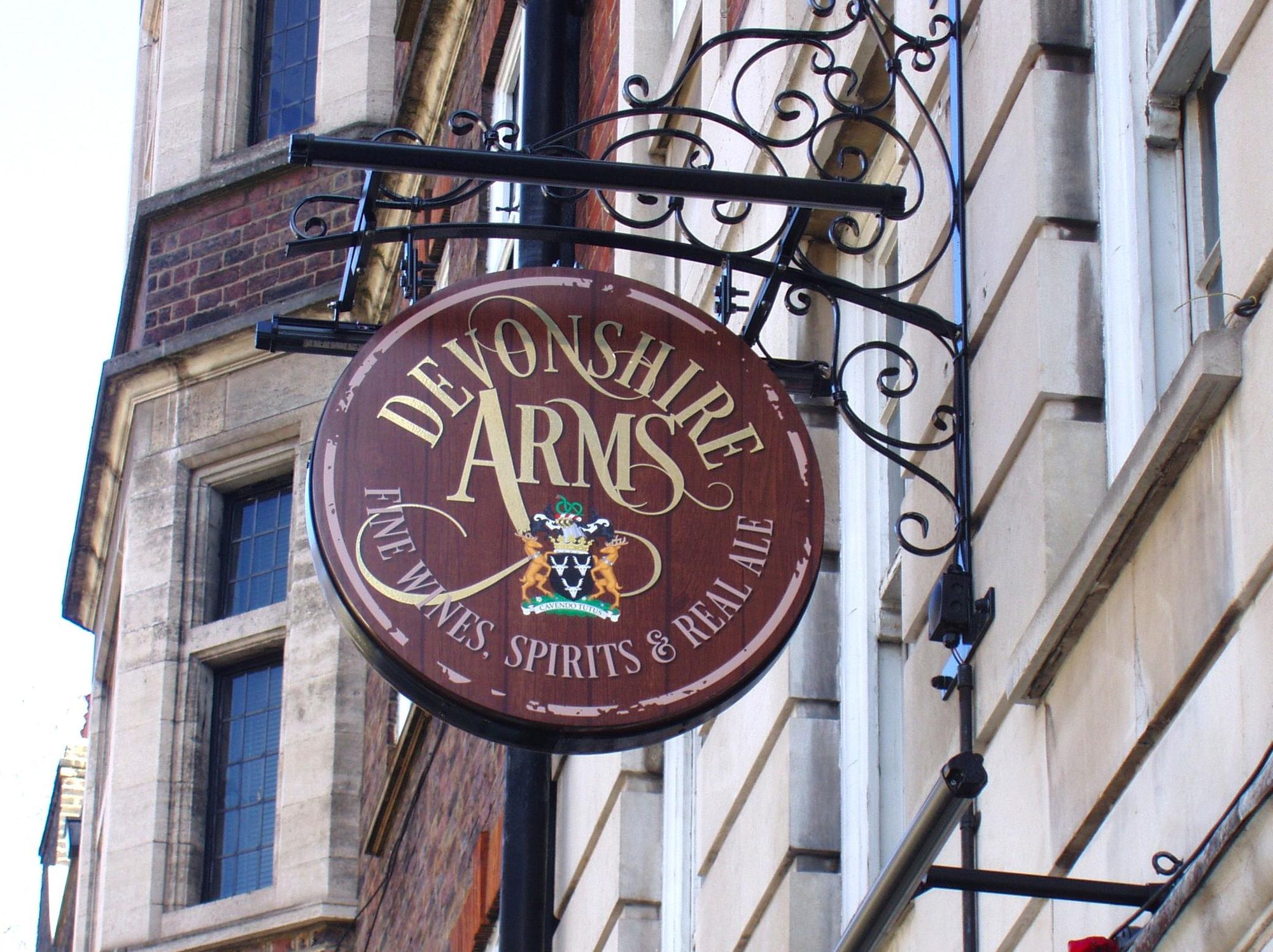 Devonshire Arms sign Marylebone Apr 2023. (Pub, External, Sign). Published on 09-04-2023