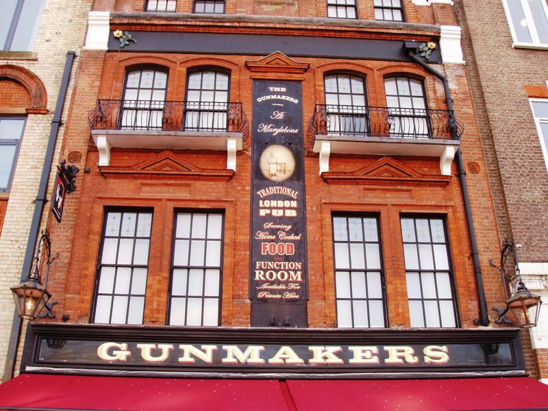 Gunmakers W1-2 Feb 2020. (Pub, External). Published on 27-02-2020