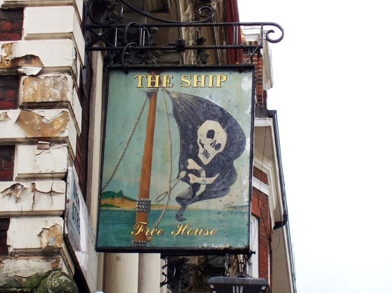 Ship Fitzrovia-4 July 2017. (Pub, External, Sign). Published on 30-07-2017 