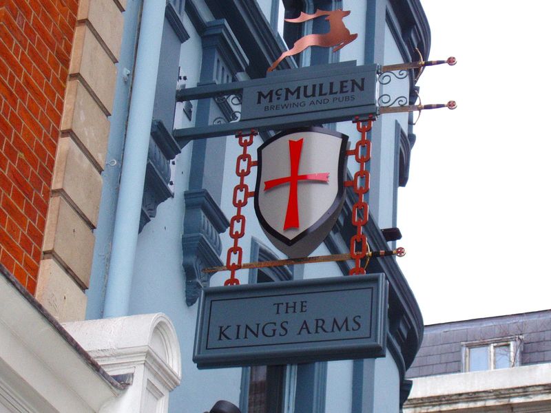Kings Arms Fitzrovia-4 Jan 2022. (Pub, External, Sign). Published on 23-01-2022