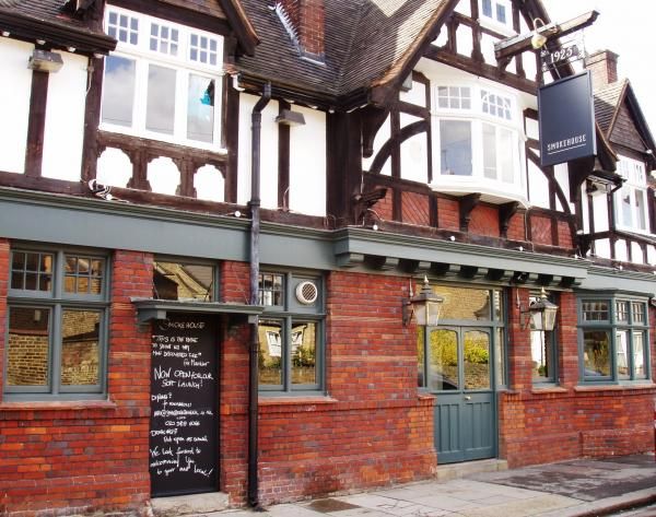 Queens Head - formally Smokehouse. (Pub, External, Key). Published on 26-03-2015