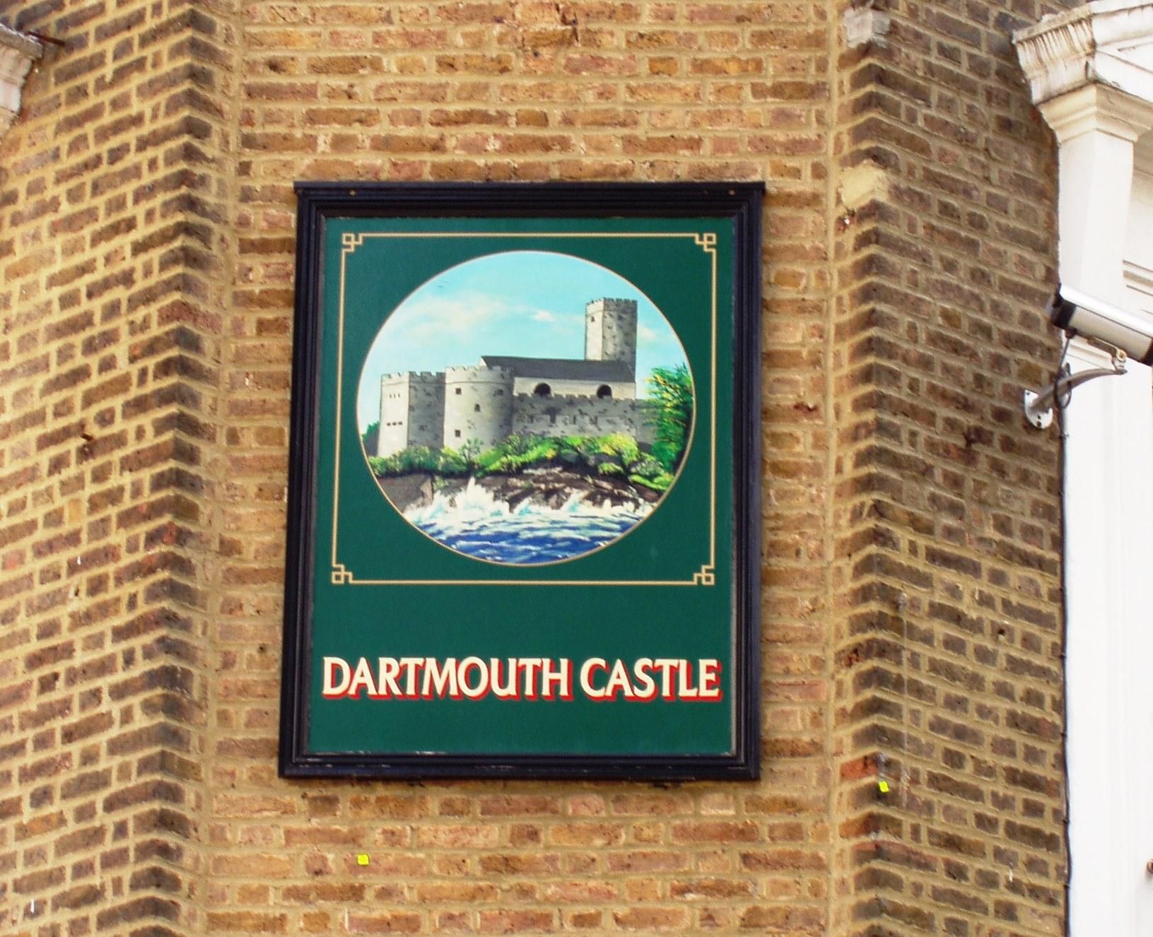 Dartmouth Castle W6 wallsign. (Pub, External, Sign). Published on 23-04-2017
