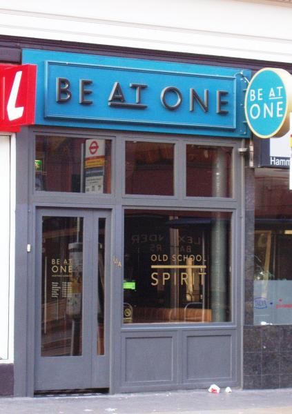 Be at One W6. (Pub, External, Key). Published on 26-12-2014