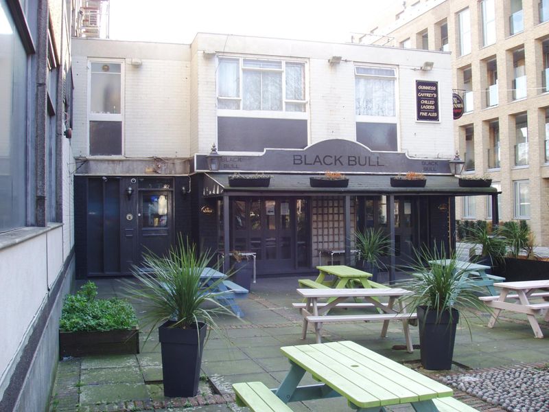 Black Bull W6-1 Feb 2018. (Pub, External, Key). Published on 22-02-2018