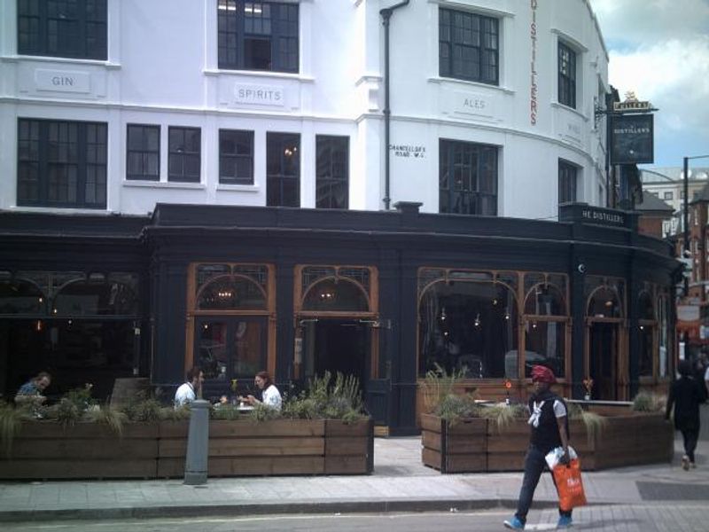 Distillers (Fulham Palace Rd). (Pub, External). Published on 10-06-2014 