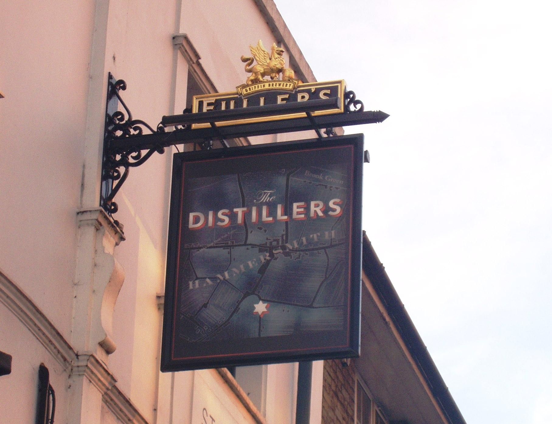Distillers W6 sign Nov 2017. (Pub, External, Sign). Published on 25-11-2017