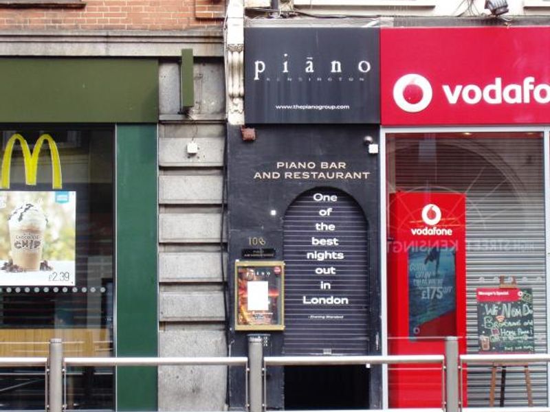 Piano Bar W8. (Pub, External, Key). Published on 23-08-2015 