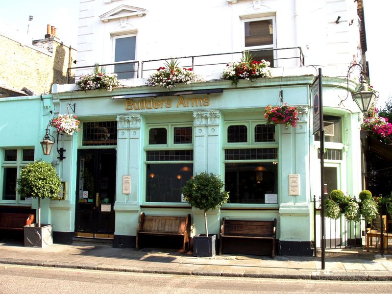 Builders Arms W8-2 JUly 2018. (Pub, External). Published on 01-07-2018
