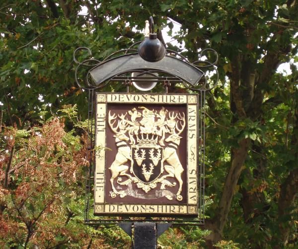 Devonshire Arms W8 sign Aug 2015. (Pub, External, Sign). Published on 23-08-2015