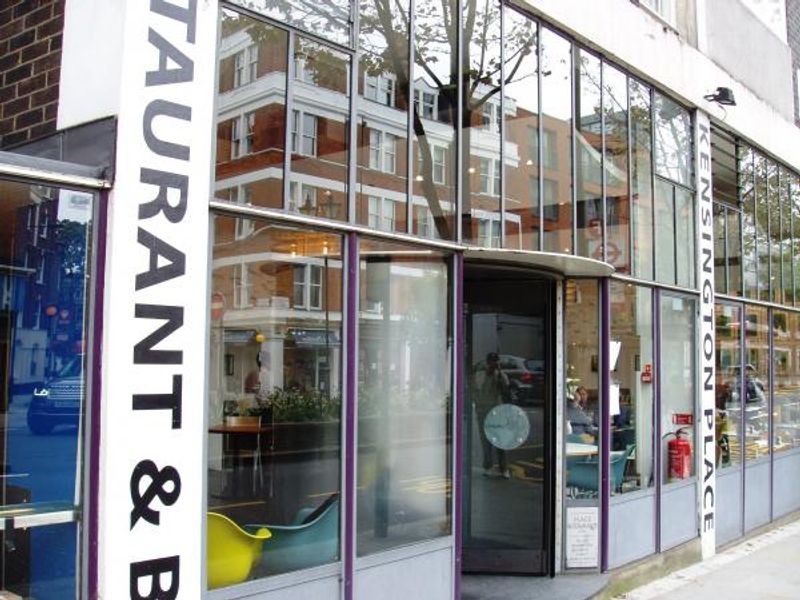 Kensington Place W8. (External, Key). Published on 12-09-2014
