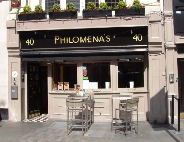 Philomenas WC2-2. (Pub, External). Published on 24-05-2015