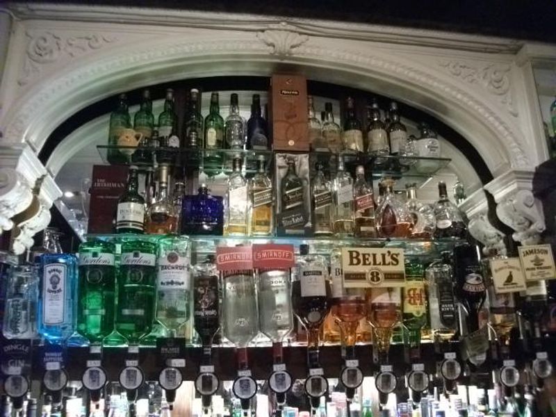 Back Bar. (Pub, Bar). Published on 13-02-2018