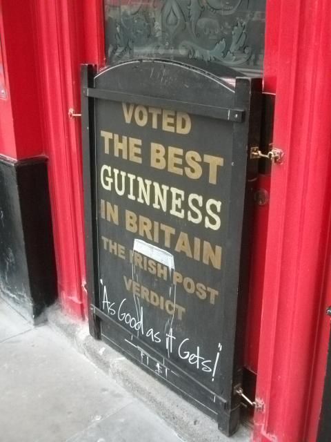 Coach Guinness Irish Post 12-Feb-18. (Pub, External). Published on 13-02-2018