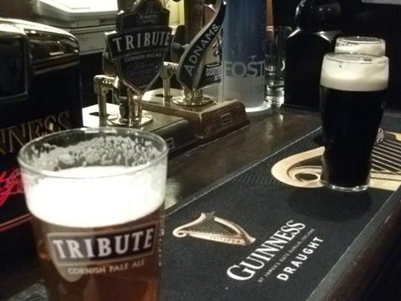 Pint of Tribute & Guinness. (Pub, Bar). Published on 13-02-2018