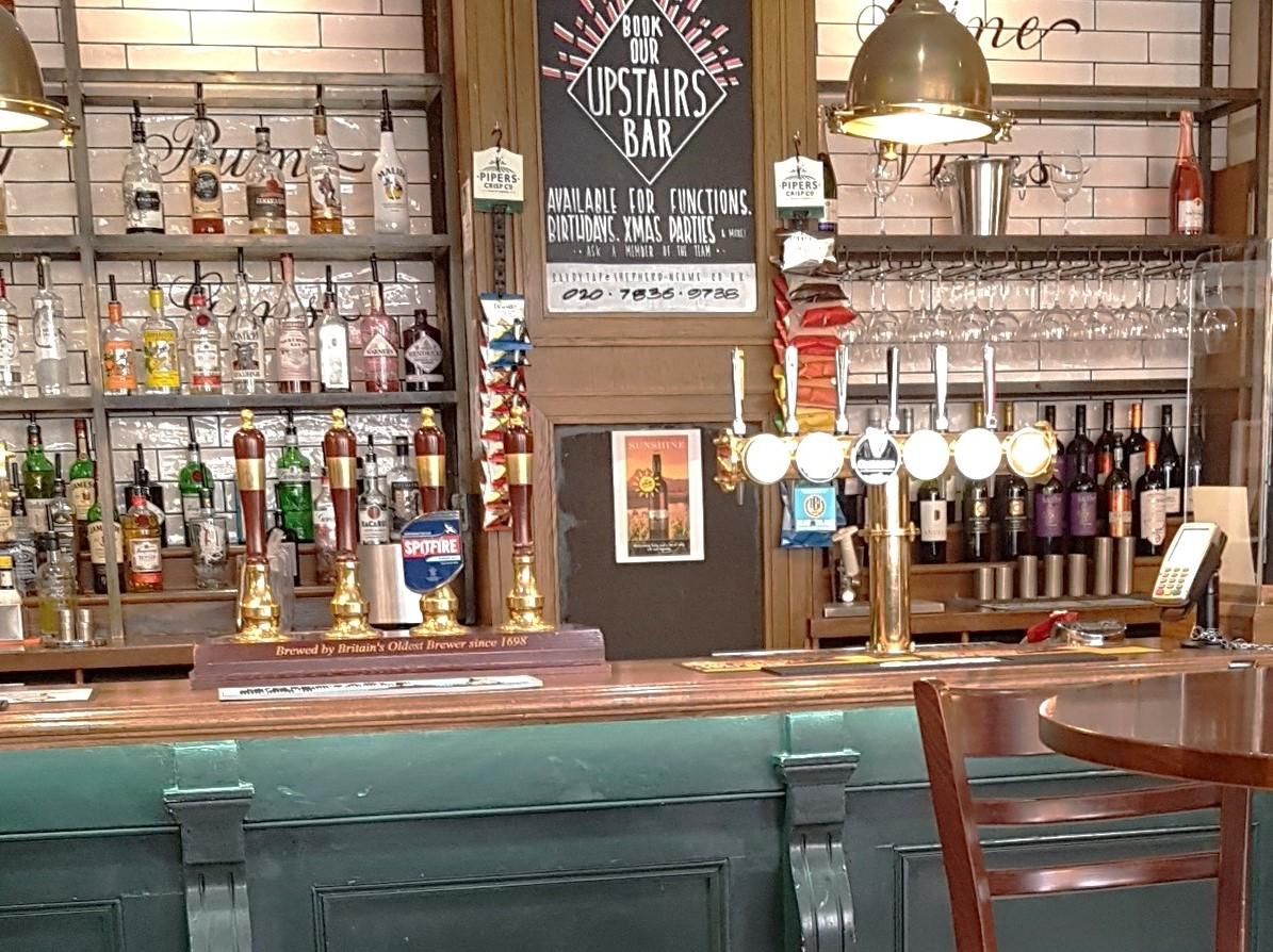 Savoy Tap ex DP. (Bar). Published on 24-07-2022