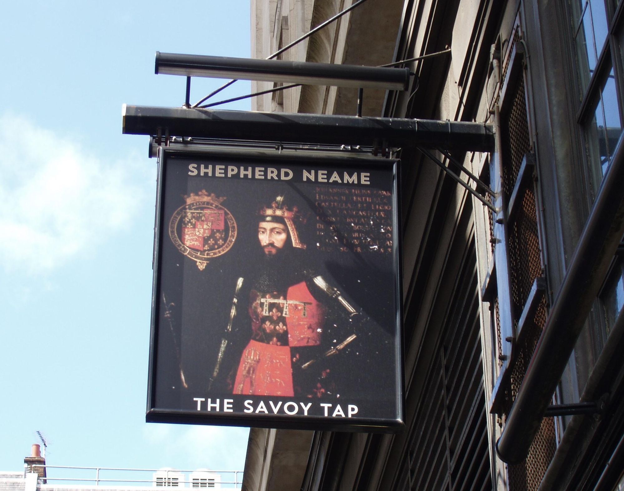 Savoy Tap-swingsign Aug 2018. (Pub, External, Sign). Published on 19-08-2018