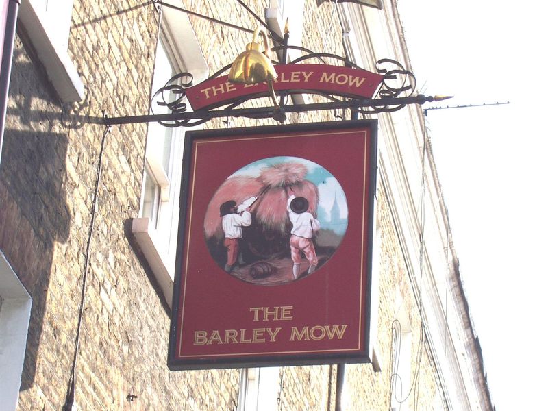 Barley Mow W1 sign Sep 2017. (Pub, External, Sign). Published on 11-09-2017 