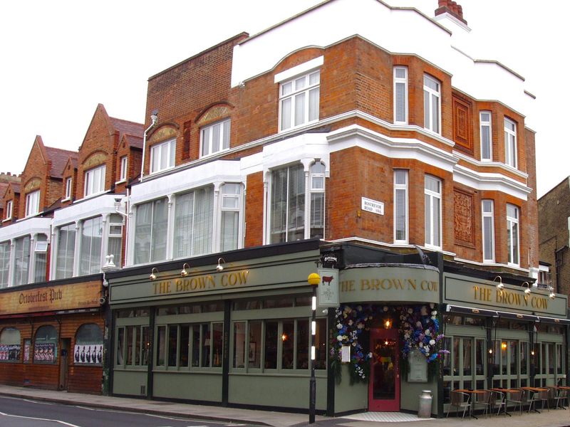 Brown Cow SW6 Nov 2024. (Pub, External, Key). Published on 09-11-2024