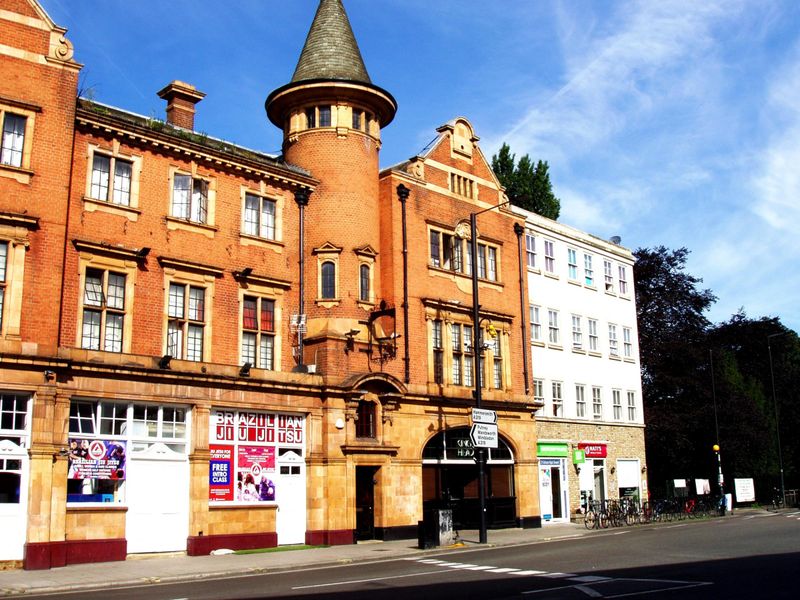 King's Head SW6-2 June 2018. (Pub, External). Published on 03-06-2018