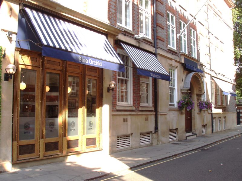 Wellington Hotel-1. (Pub, External, Key). Published on 02-08-2026