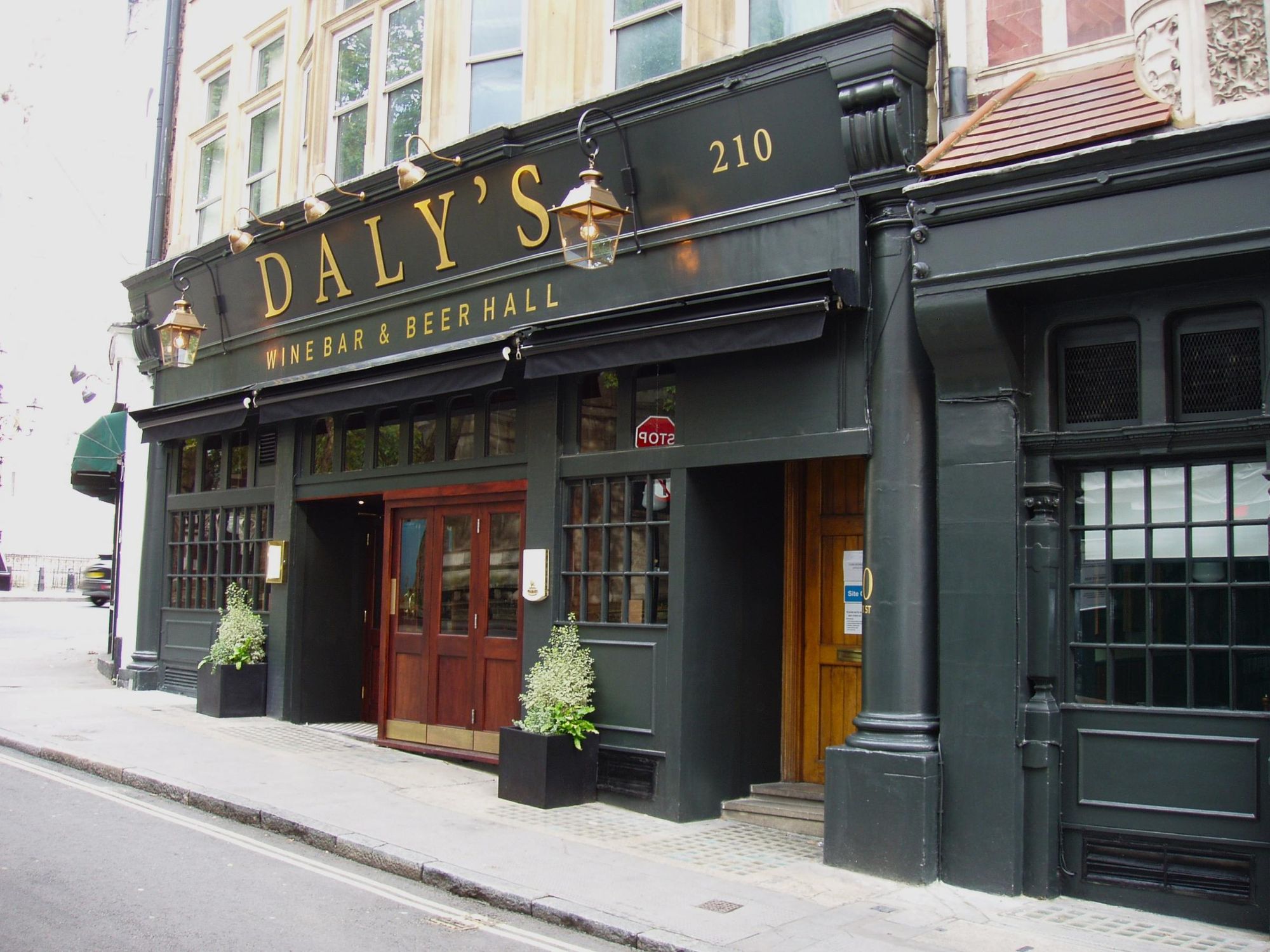 Daly's Wine Bar-2 Sept 2025. (Pub, External). Published on 14-09-2025