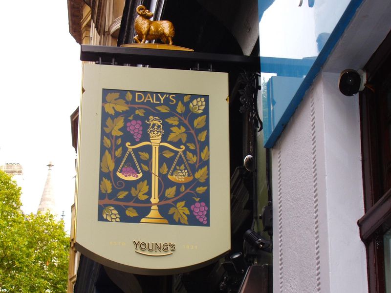 Daly's Wine Bar-3 Sept 2025. (Pub, External, Sign). Published on 14-09-2025 