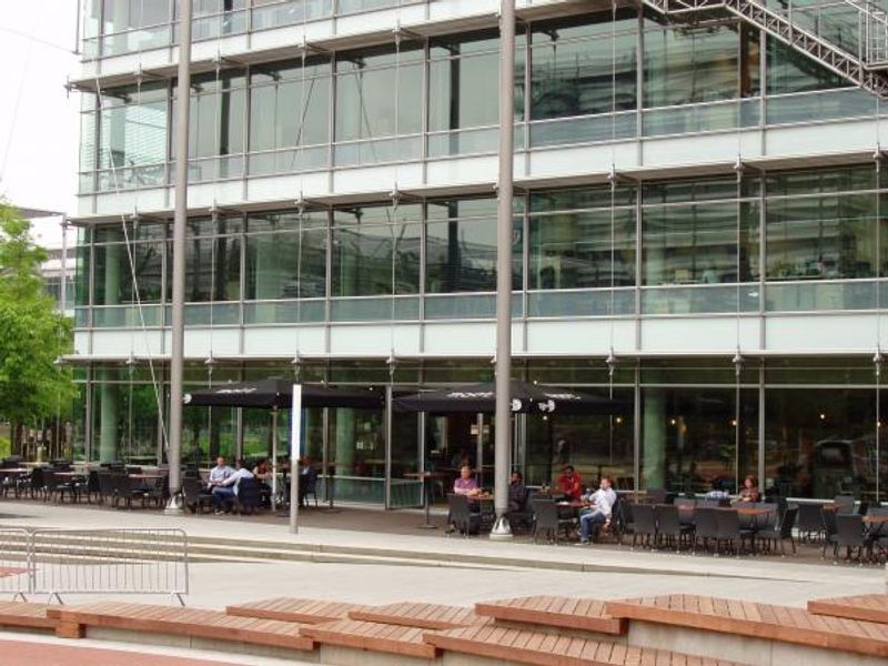 Moot Bar W4 patio. (Pub, External). Published on 12-06-2015