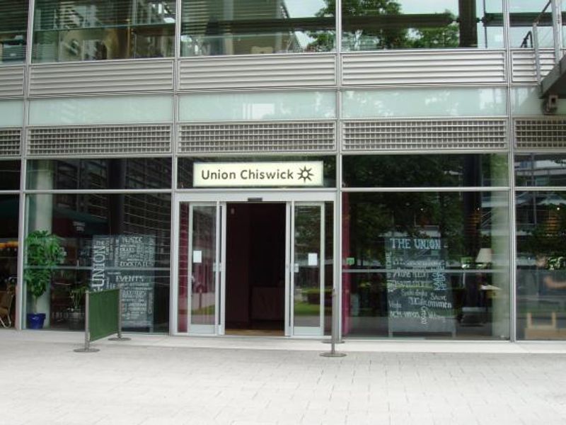 Union Bar W4 front. (Pub, External, Key). Published on 12-06-2015