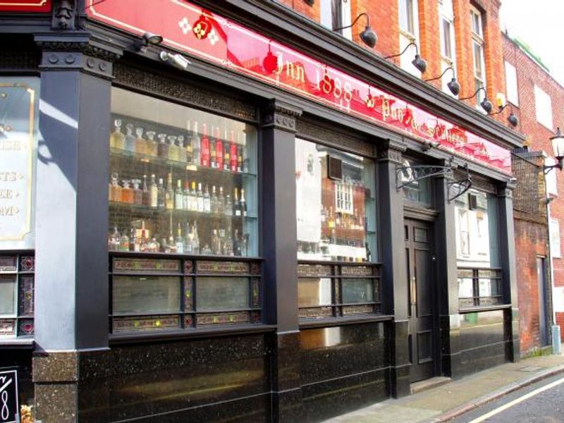 Inn 1888 W1 side Mar 2015. (Pub, External). Published on 24-03-2015