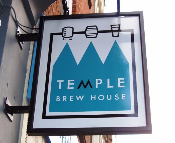 Temple Brew House WC2 sign. (Pub, External, Sign). Published on 30-11-2014