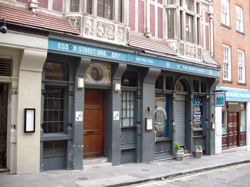 Temple Brew House WC2-4 Oct 2017. (Pub, External). Published on 29-10-2017