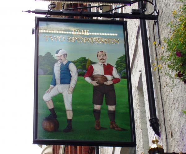 Two Sportsmen W1-sign Sep 2015. (Pub, External, Sign). Published on 13-09-2015