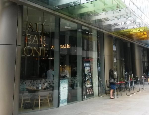 All Bar One Victoria-1 June 2016. (Pub, External). Published on 03-07-2016