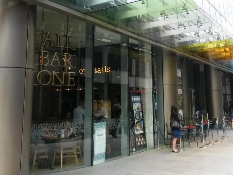All Bar One Victoria-1 June 2016. (Pub, External). Published on 03-07-2016